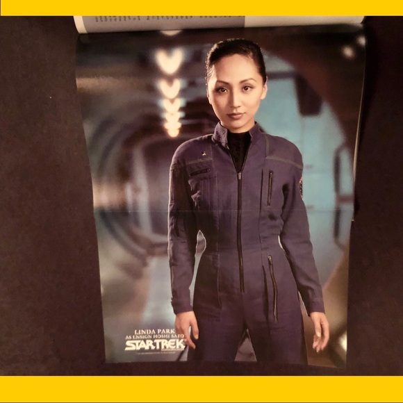 Star Trek Communicator Magazine #147 - Picture 6 of 12